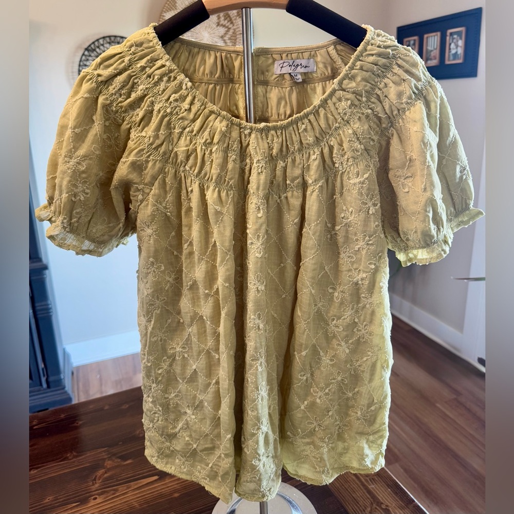 Polagram Women’s Eyelet Smocked‎ Blouse in Sage Green Size M